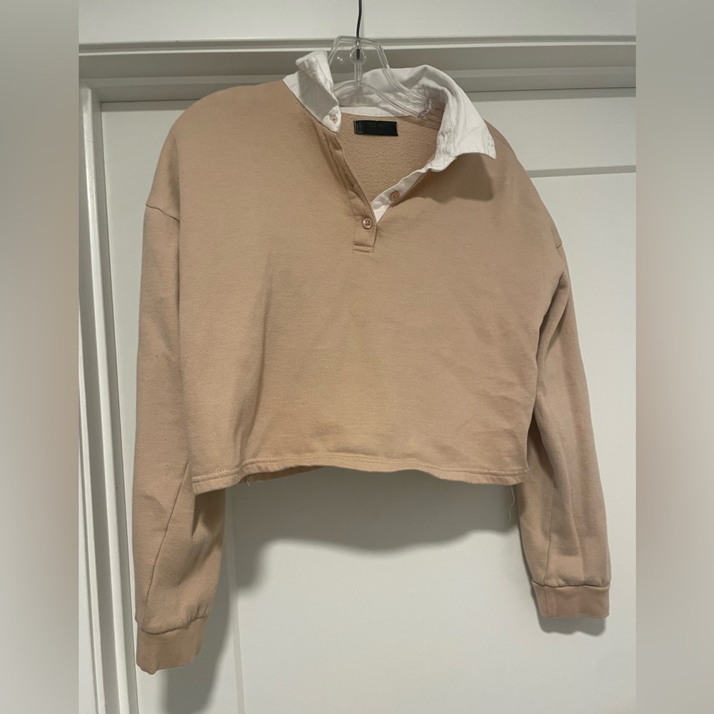 Cropped Collared Sweater (only worn once) - Picture 2 of 7